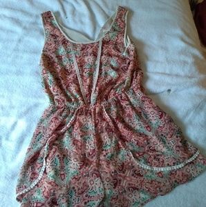 ZOE& ROSE romper!